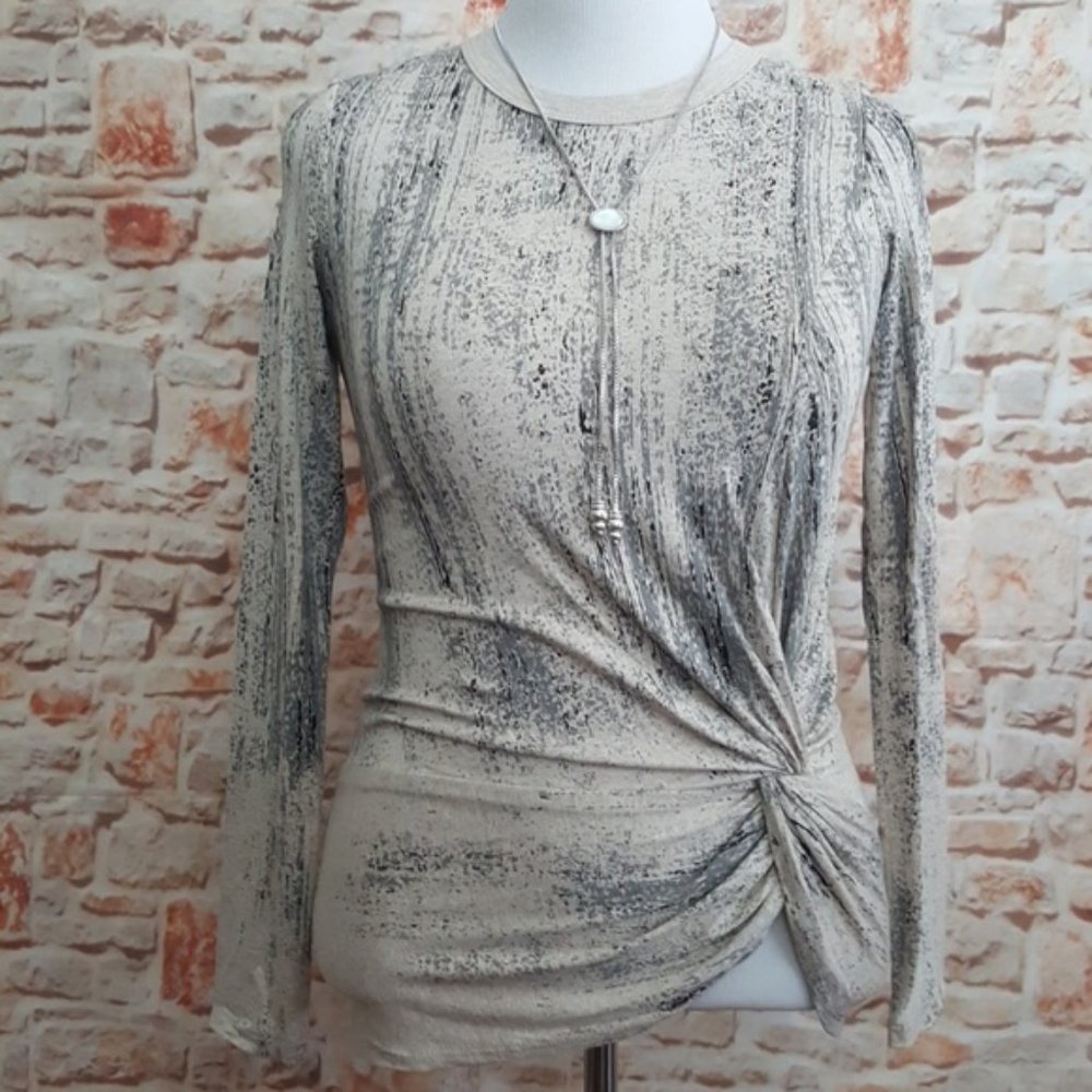 New Karen Kane Wanderluxe II Side Twist Top